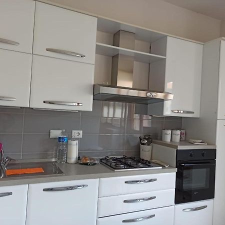 Apartamento Casa Vacanze Giulia A Careggi Wi-Fi Florencia Exterior foto
