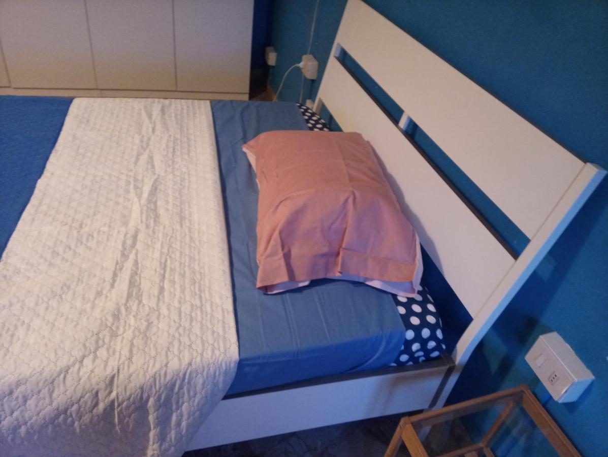 Apartamento Casa Vacanze Giulia A Careggi Wi-Fi Florencia Exterior foto