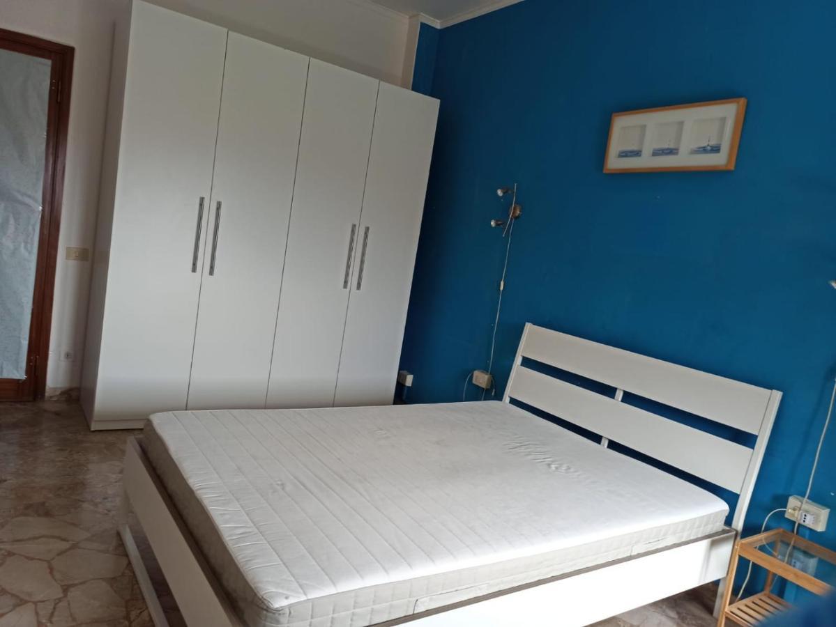 Apartamento Casa Vacanze Giulia A Careggi Wi-Fi Florencia Exterior foto